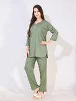 Load image into Gallery viewer, Women Green Solid Embroidered Stylish Co-ord Set