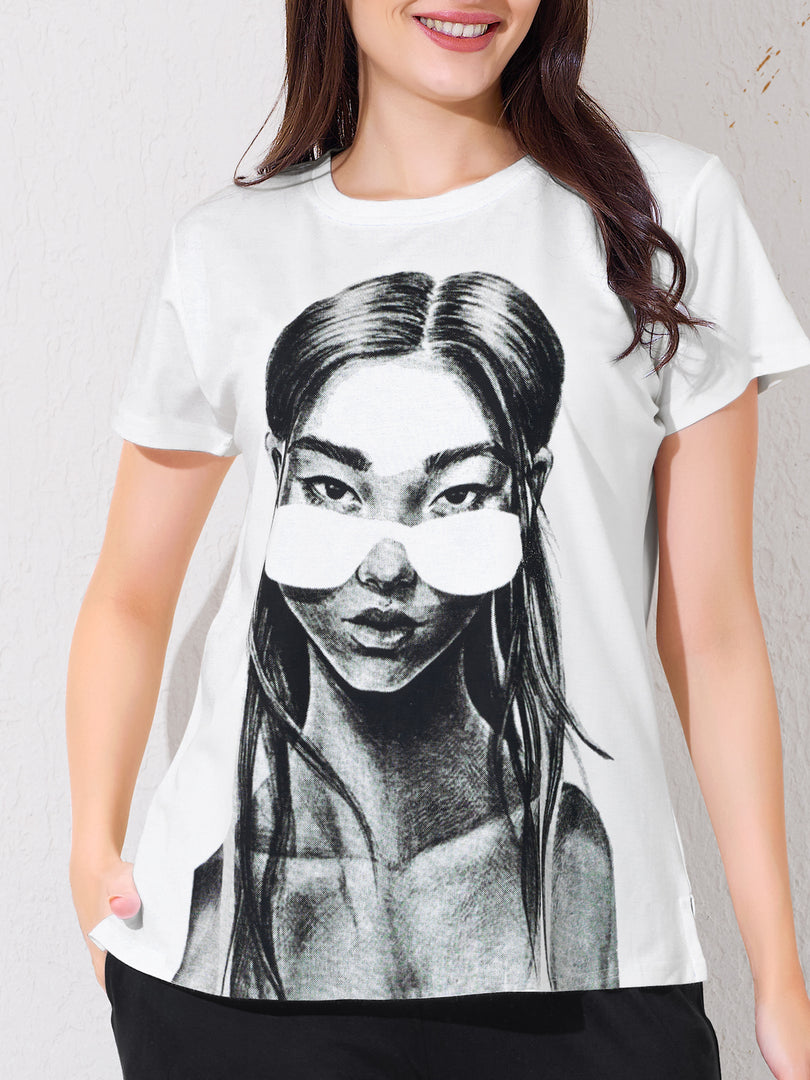Women's Graphic Print T-shirt with Black Cargo Pants