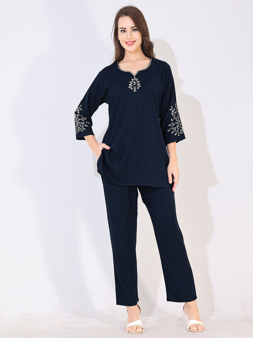 Women Solid Embroidered Stylish Co-ord Set