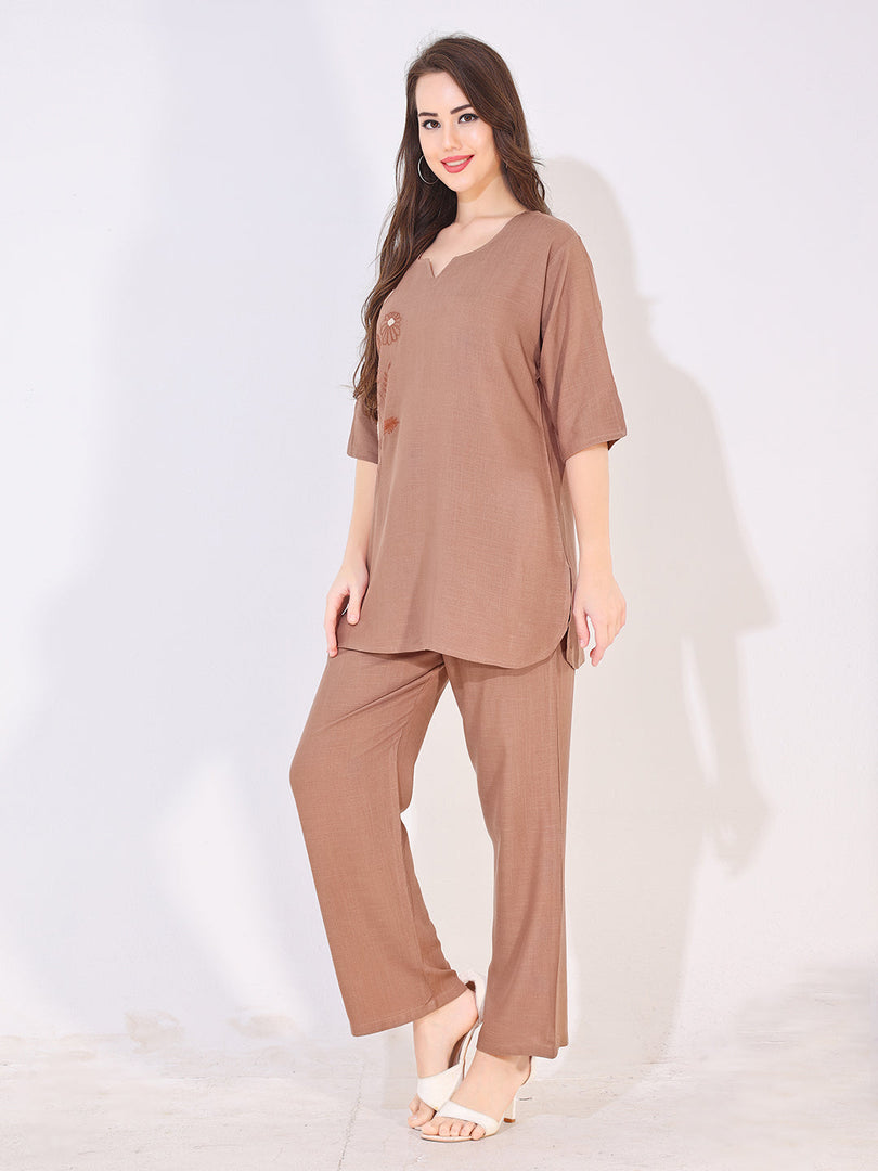 Women Beige Solid Embroidered Stylish Co-ord Set