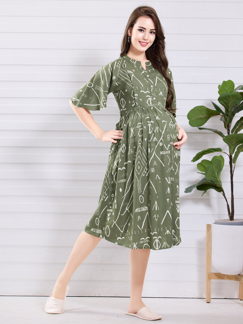 Arela Green Printed Maternity Nightdress
