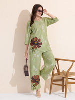 Load image into Gallery viewer, Arela Womens Green Floral Co-ord Set
